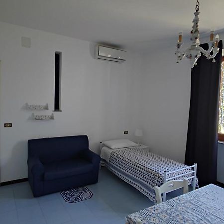 Villa Mary Trani Exterior foto