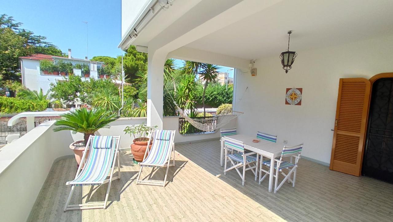 Villa Mary Trani Exterior foto