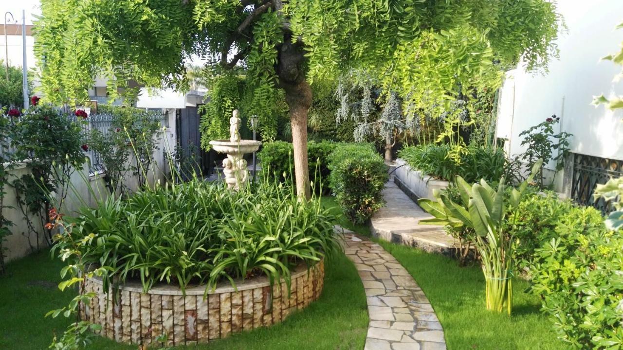 Villa Mary Trani Exterior foto